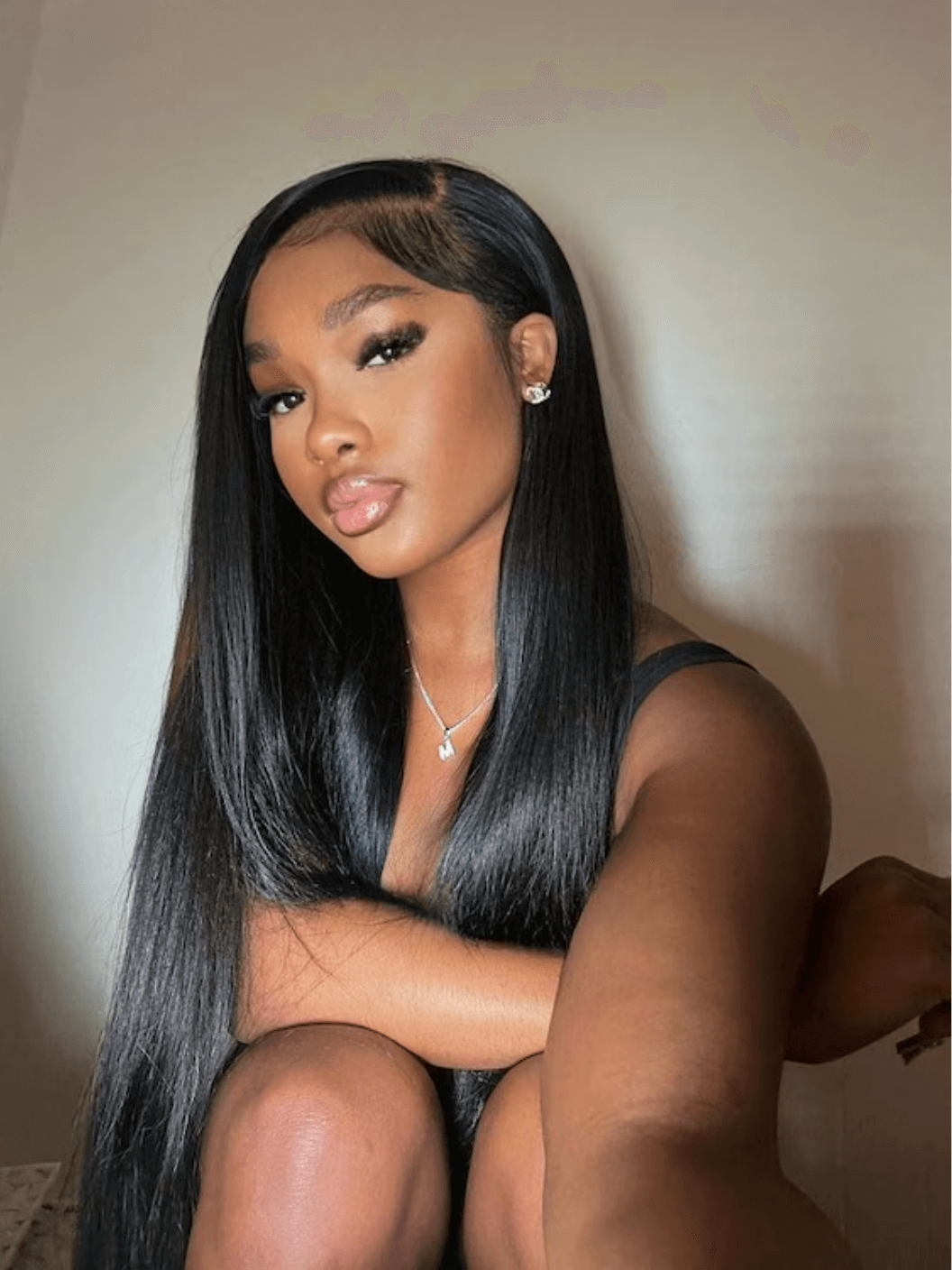 Peluca de Cabello Virgen Liso Natural 28” – HD Lace Frontal, Pre-Estilizada, Sin Pegamento, Densidad 200%+, Brillo Natural - Cosmetics Afro Latino