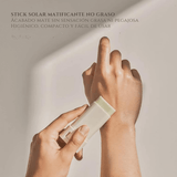 Beauty of Joseon stick solar mate con artemisa y camelia 18g
