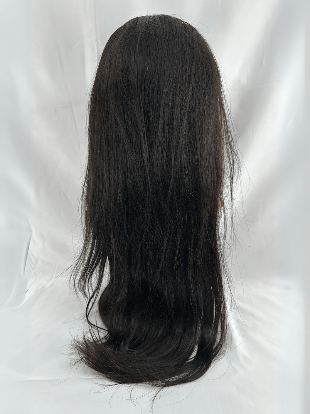Peluca de Cabello Virgen Liso Natural 28” – HD Lace Frontal, Pre-Estilizada, Sin Pegamento, Densidad 200%+, Brillo Natural